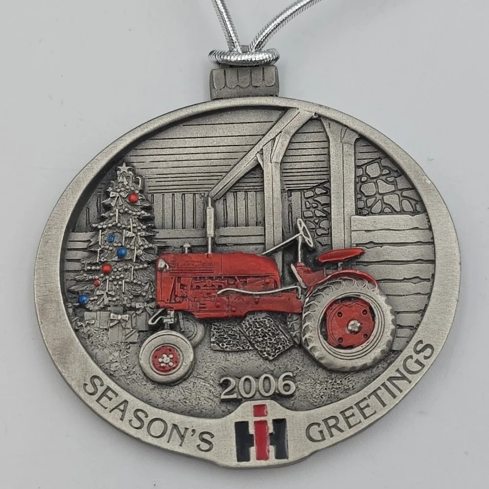 2006 Case IH International Harvester Ornament #3 in‎ Series Farmall Cub 2.25
